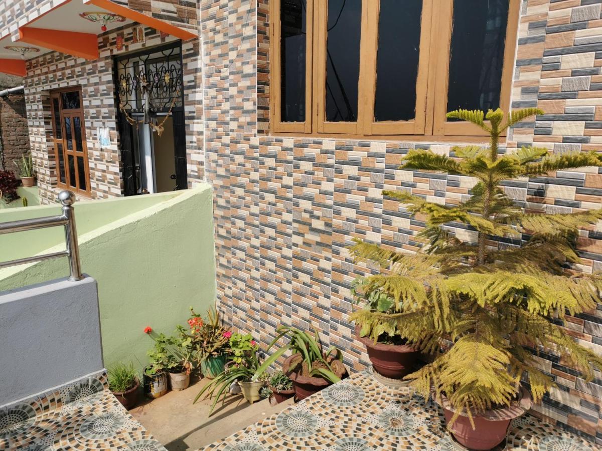 Natures Treat * Tansen